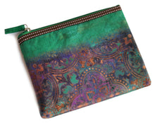 Load image into Gallery viewer, Luxury Gift Set -  Silk Scarf and matching Pouch
